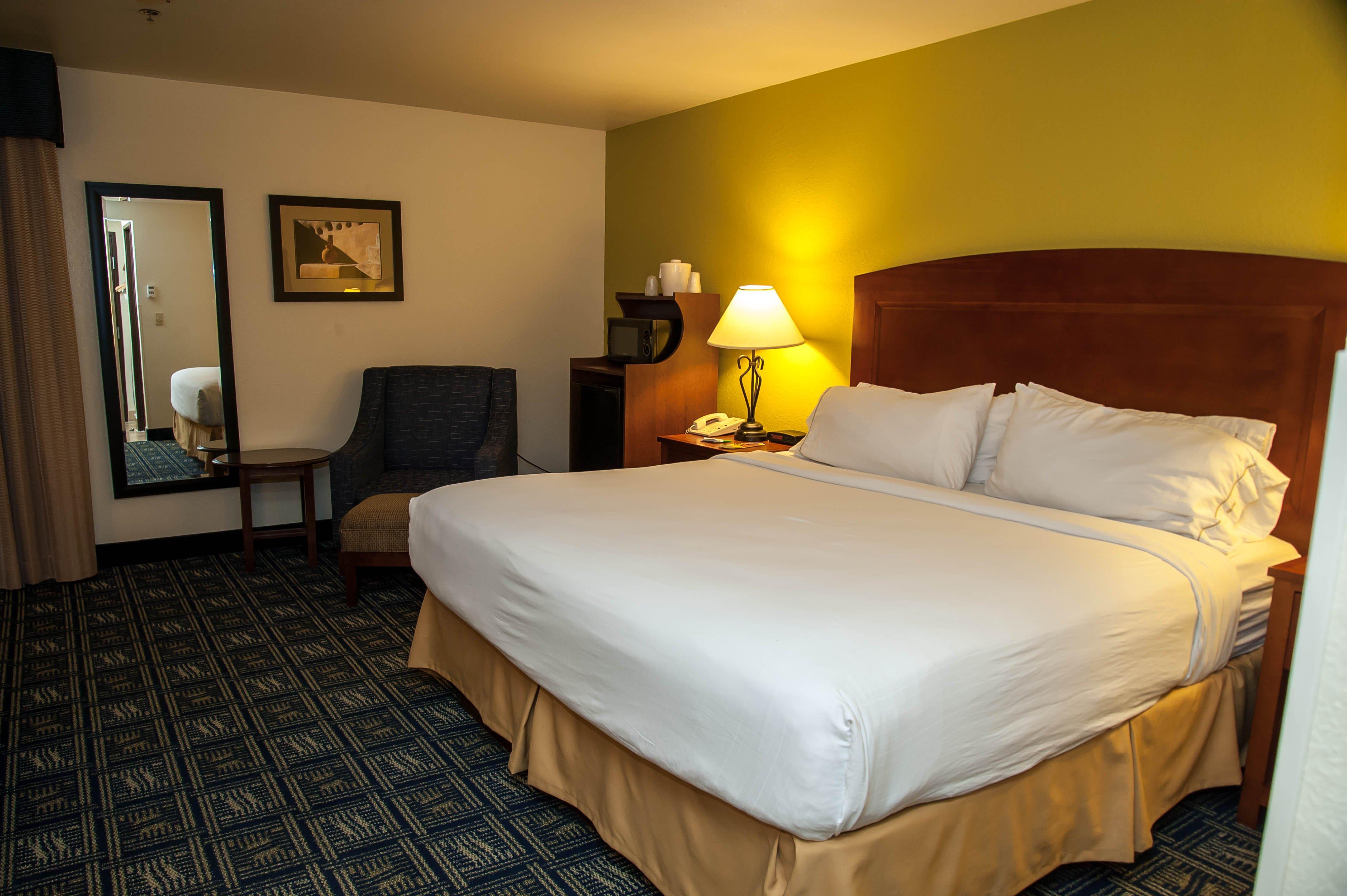 Holiday Inn Express Tucson-Airport By Ihg Exterior photo
