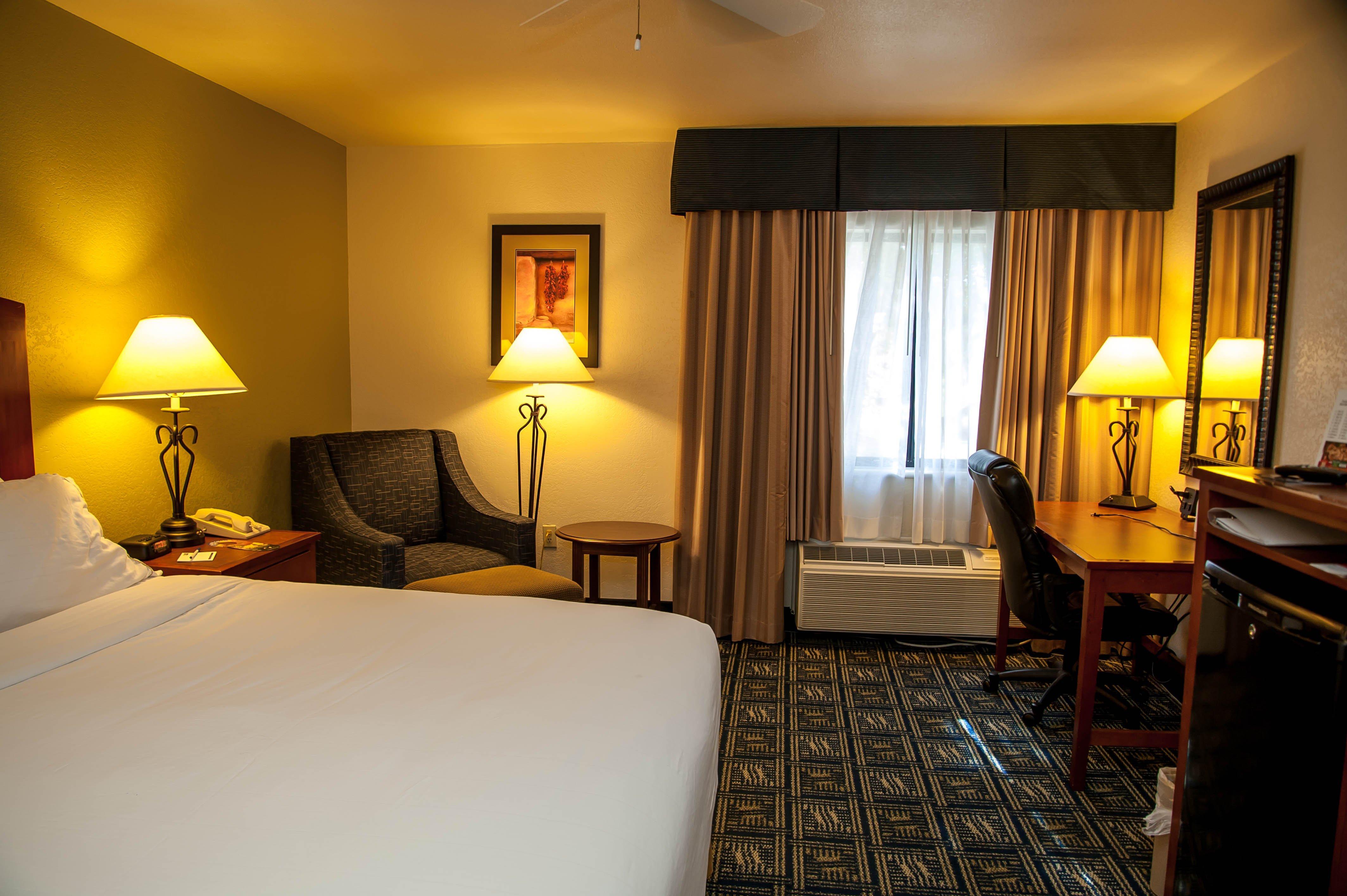 Holiday Inn Express Tucson-Airport By Ihg Exterior photo