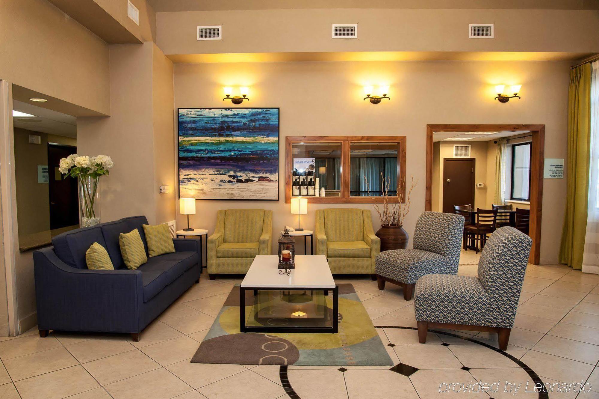 Holiday Inn Express Tucson-Airport By Ihg Exterior photo